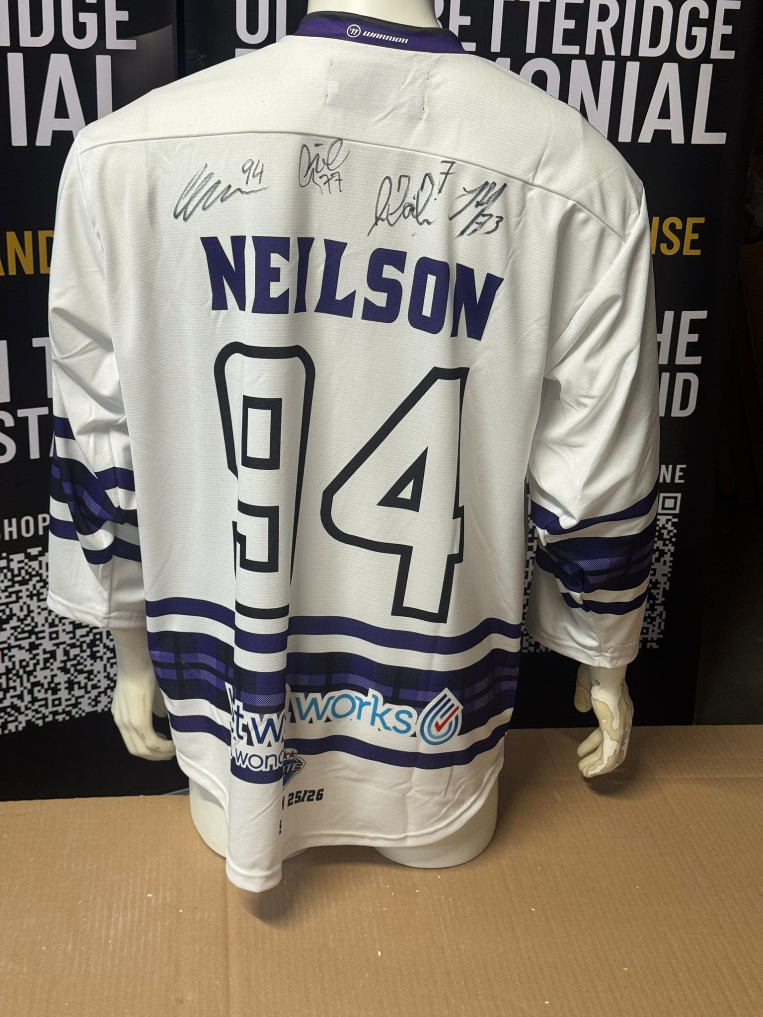 Cade Neilson Glasgow Clan Signed Jersey
