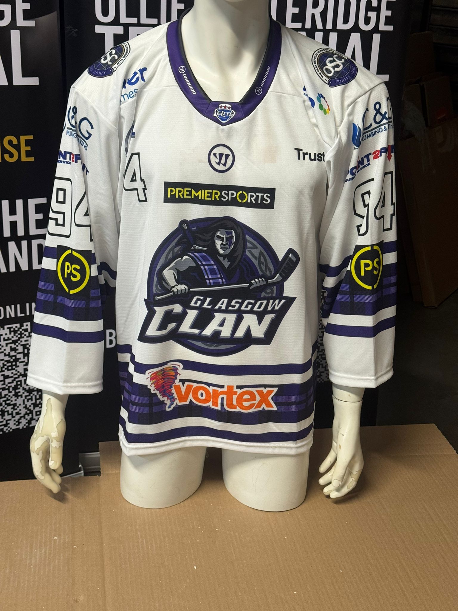 Cade Neilson Glasgow Clan Signed Jersey